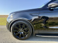 Land Rover Discovery TD6 HSE LUXURY 16