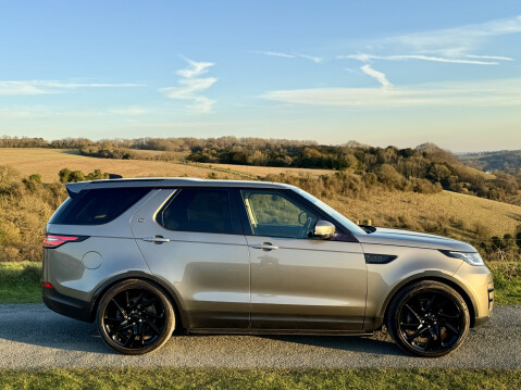 Land Rover Discovery TD6 HSE LUXURY 3