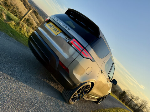 Land Rover Discovery TD6 HSE LUXURY 22