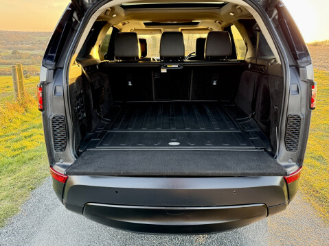 Land Rover Discovery TD6 HSE LUXURY 39