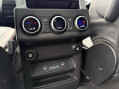 Land Rover Discovery TD6 HSE LUXURY 46