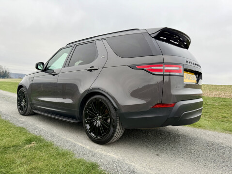 Land Rover Discovery TD6 HSE LUXURY 11