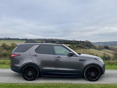 Land Rover Discovery TD6 HSE LUXURY 13
