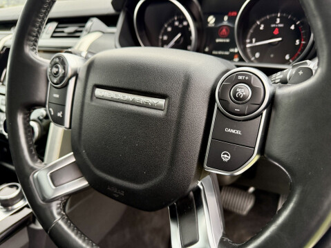 Land Rover Discovery TD6 HSE LUXURY 28