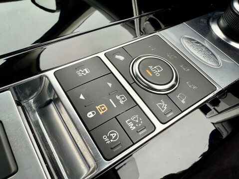 Land Rover Discovery TD6 HSE LUXURY 33