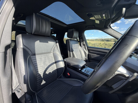 Land Rover Discovery SDV6 HSE LUXURY 31