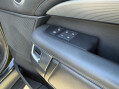 Land Rover Discovery SDV6 HSE LUXURY 34