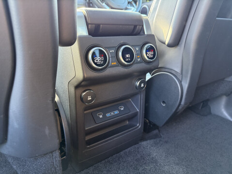 Land Rover Discovery SDV6 HSE LUXURY 41