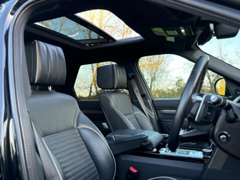 Land Rover Discovery SDV6 HSE 10