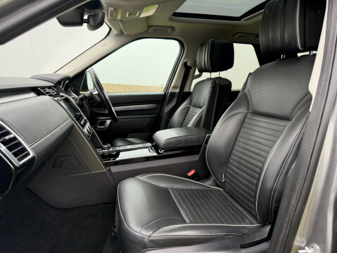 Land Rover Discovery TD6 HSE LUXURY 31