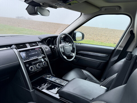 Land Rover Discovery TD6 HSE LUXURY 34