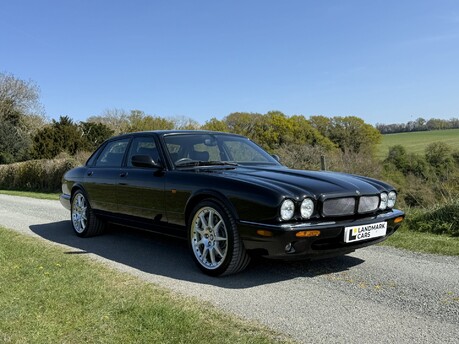 Jaguar XJ XJR 100 V8 SUPERCHARGED / ONE OF 82 IN THE UK