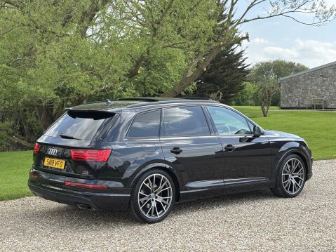 Audi Q7 TDI QUATTRO BLACK EDITION 2
