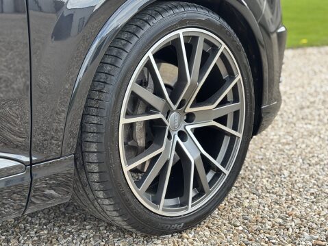 Audi Q7 TDI QUATTRO BLACK EDITION 11