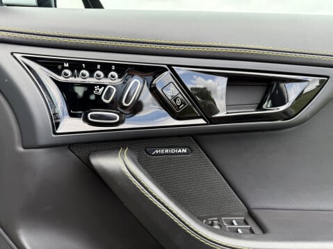 Jaguar F-Type V6 400 SPORT AWD 23
