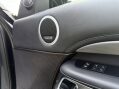 Land Rover Discovery TD6 HSE LUXURY 33