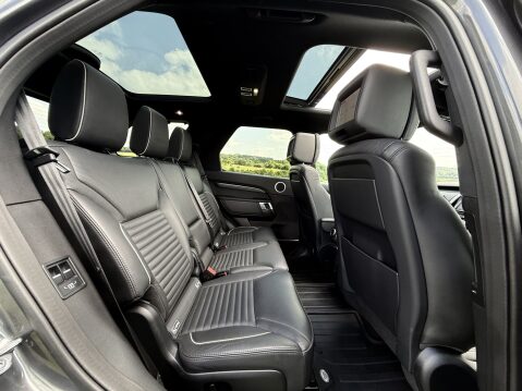 Land Rover Discovery TD6 HSE LUXURY 37