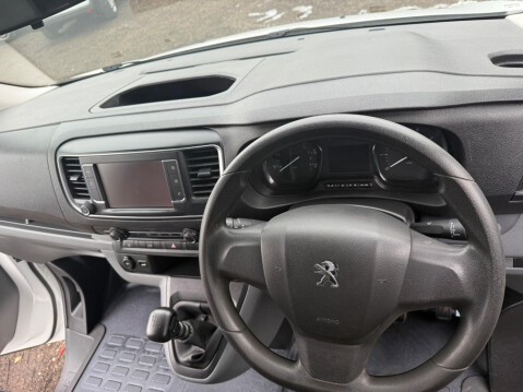 Peugeot Expert 1.5 BlueHDi 1000 Professional Standard Panel Van MWB Euro 6 (s/s) 6dr 11