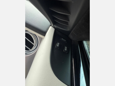 Rolls-Royce Dawn 6.6 V12 Auto Euro 6 2dr 35