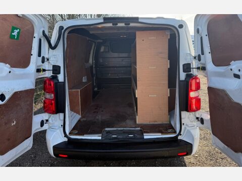 Vauxhall Vivaro 1.5 Turbo D 2900 Sportive L2 H1 Euro 6 (s/s) 5dr 12