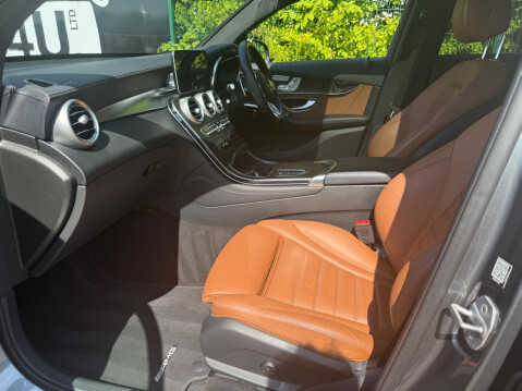 Mercedes-Benz GLC 3.0 GLC43 V6 AMG (Premium Plus) Coupe G-Tronic+ 4MATIC Euro 6 (s/s) 5dr 10