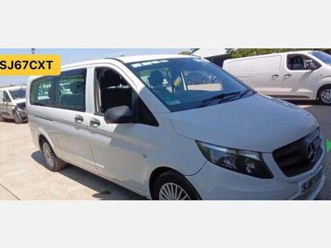 Mercedes-Benz Vito 2.1 119 CDI BlueTEC SELECT Tourer G-Tronic+ RWD L3 Euro 6 (s/s) 5dr (XLWB) 3