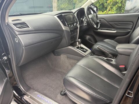 Mitsubishi L200 2.2 DI-D DC Barbarian Auto 4WD Euro 6 (s/s) 4dr 10
