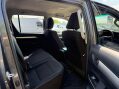 Toyota Hilux 2.4 D-4D Invincible Auto 4WD Euro 6 (s/s) 4dr (TSS) 11