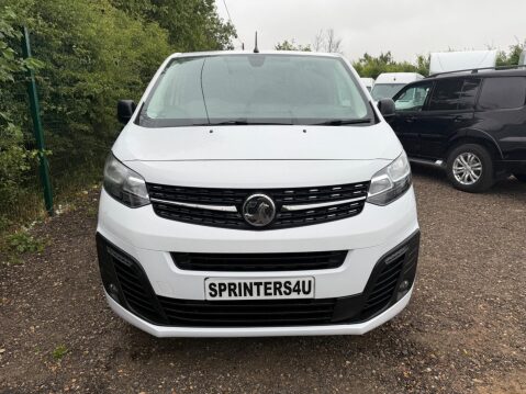 Vauxhall Vivaro 1.5 Turbo D 2900 Sportive L2 H1 Euro 6 (s/s) 6dr 4