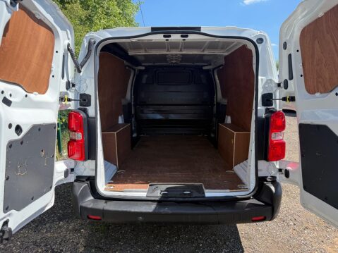 Vauxhall Vivaro 1.5 Turbo D 2900 Dynamic L2 H1 Euro 6 (s/s) 6dr 13