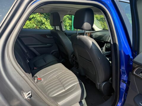 Jaguar F-Pace 2.0 D180 Portfolio Auto AWD Euro 6 (s/s) 5dr 11
