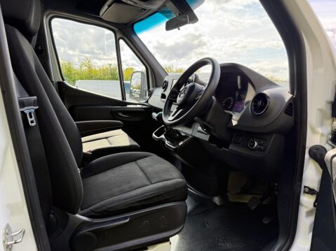 Mercedes-Benz Sprinter 2.1 314 CDI Ready To Work VFS Luton 5dr Diesel Manual L3 Euro 6 (143 ps) 9