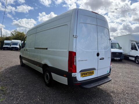 Mercedes-Benz Sprinter 2.0 315 CDI Progressive RWD L3 H2 Euro 6 (s/s) 5dr 7
