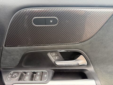 Mercedes-Benz GLA 1.3 GLA200 AMG Line (Executive) 7G-DCT Euro 6 (s/s) 5dr 12