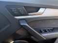 Audi Q5 2.0 TDI 40 S line S Tronic quattro Euro 6 (s/s) 5dr 12