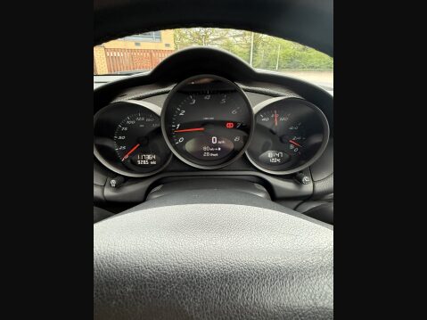 Porsche Cayman 24V 6