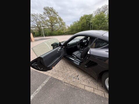 Porsche Cayman 24V 7