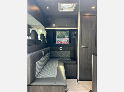 Volkswagen Crafter 4 berth race van. Motorhome. Large garage 4