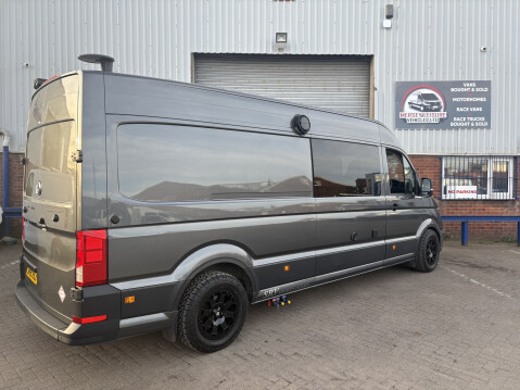 Volkswagen Crafter 4 berth race van. Motorhome. Large garage 15