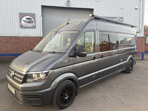 Volkswagen Crafter 4 berth race van. Motorhome. Large garage 2