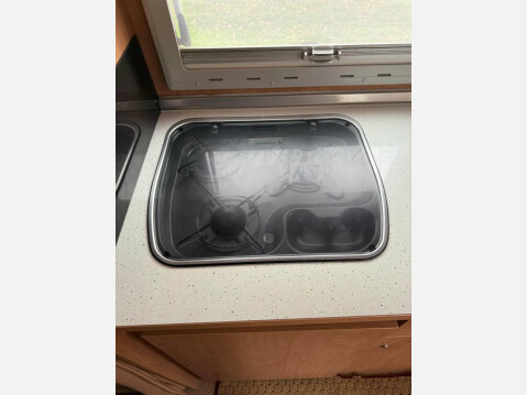 Fiat Ducato burstner a747-2 motorhome large garage 13
