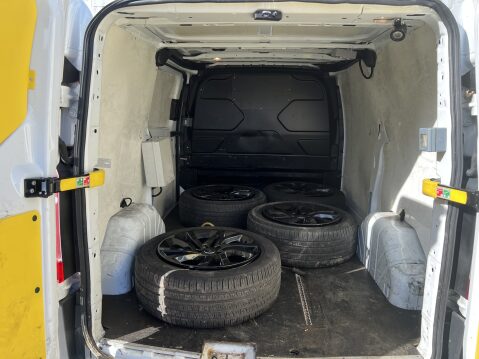 Ford Transit Custom L1H1 1 OWNER VAN 15