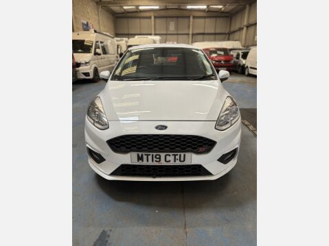 Ford Fiesta Van St front end. 3