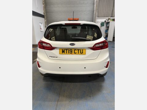 Ford Fiesta Van St front end. 6