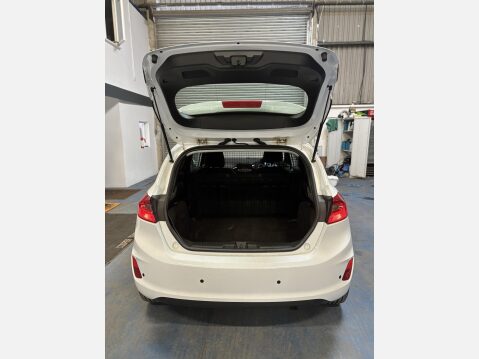 Ford Fiesta Van St front end. 7