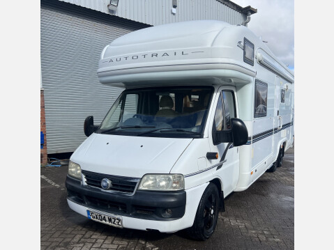 Fiat Ducato AUTO TRAIL CHEIFTAIN SE 6 berth TAG AXLE MOTORHOME LARGE GARAGE 2