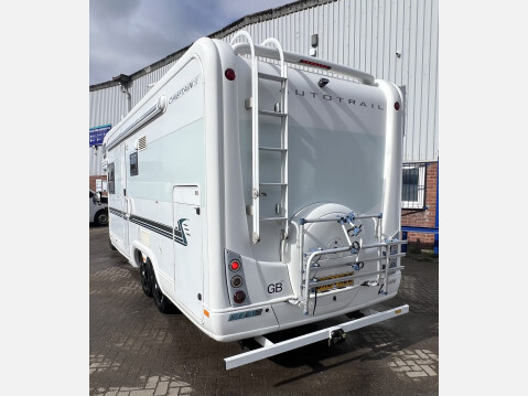 Fiat Ducato AUTO TRAIL CHEIFTAIN SE 6 berth TAG AXLE MOTORHOME LARGE GARAGE 12