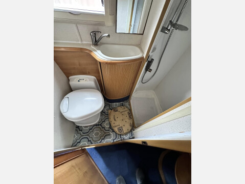 Fiat Ducato AUTO TRAIL CHEIFTAIN SE 6 berth TAG AXLE MOTORHOME LARGE GARAGE 21