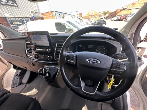 Ford Transit Custom 300 LIMITED ECOBLUE L2 LWB 15