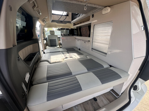 Toyota Alphard 4 berth Japanese camper van 2.4 Petrol Automatic 15
